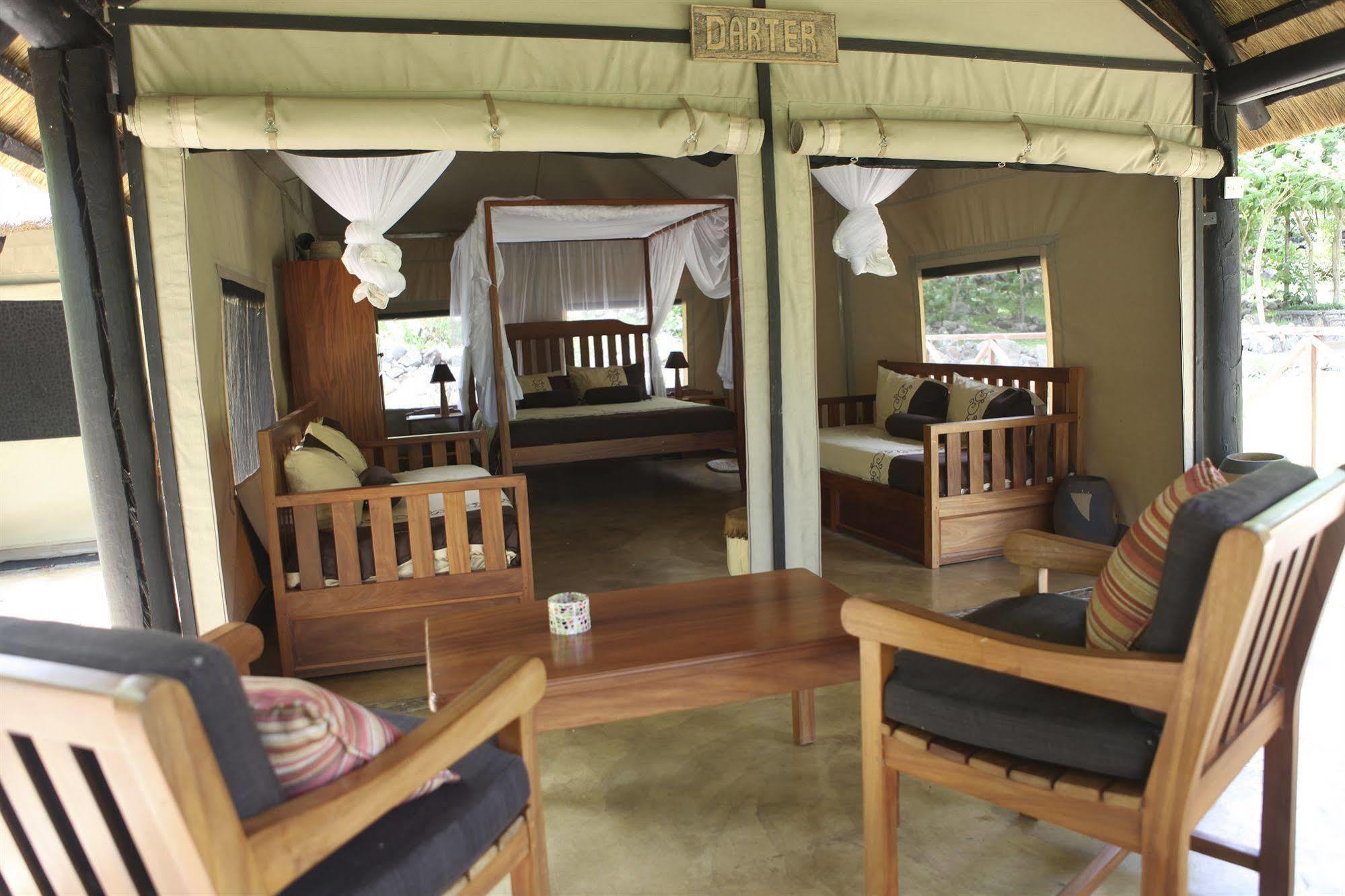 Blue Zebra Island Lodge Senga Екстер'єр фото