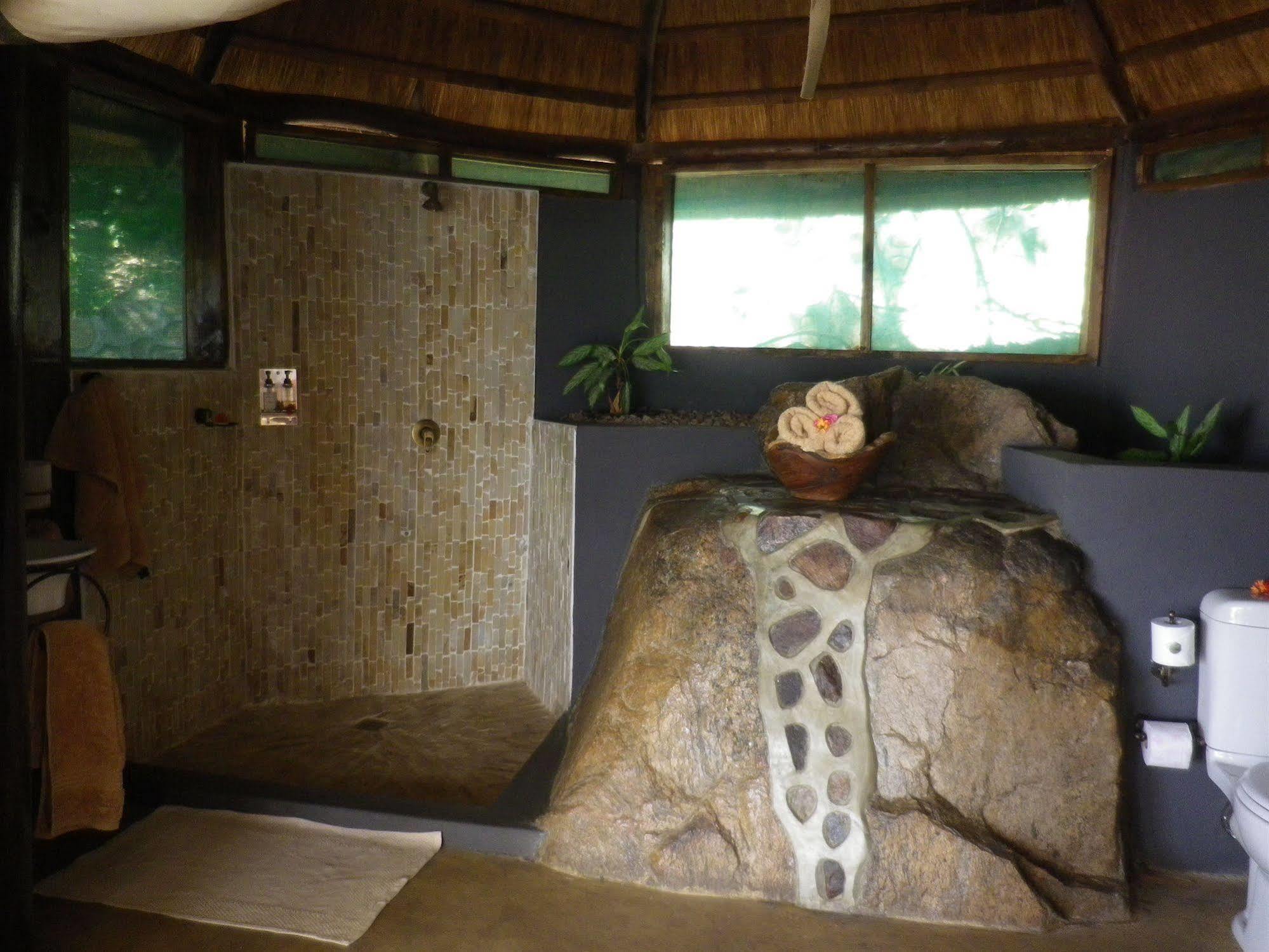 Blue Zebra Island Lodge Senga Екстер'єр фото