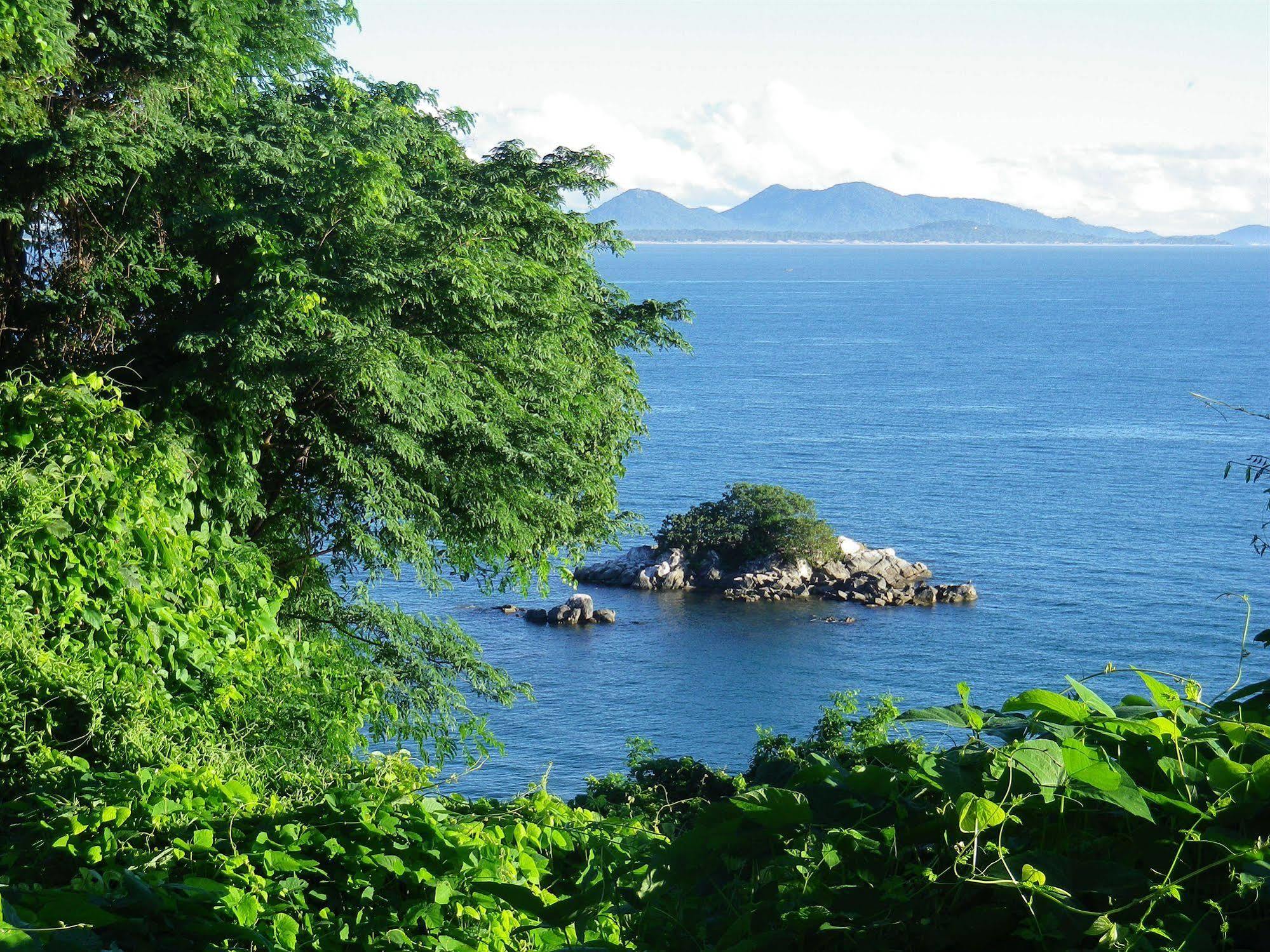Blue Zebra Island Lodge Senga Екстер'єр фото
