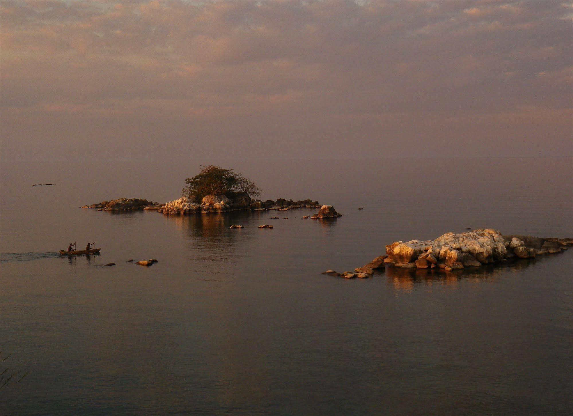 Blue Zebra Island Lodge Senga Екстер'єр фото