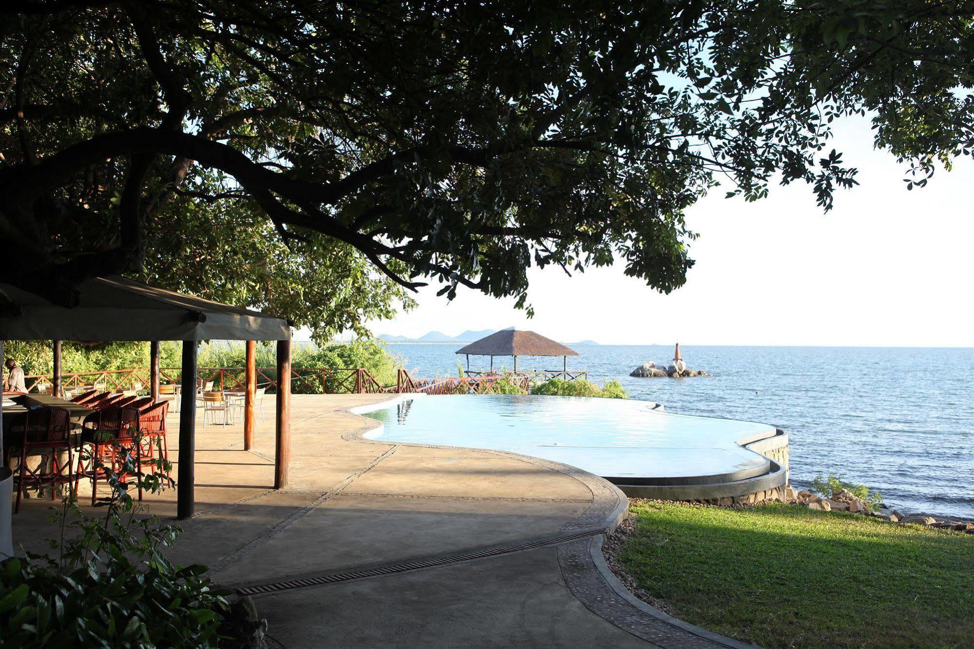 Blue Zebra Island Lodge Senga Екстер'єр фото
